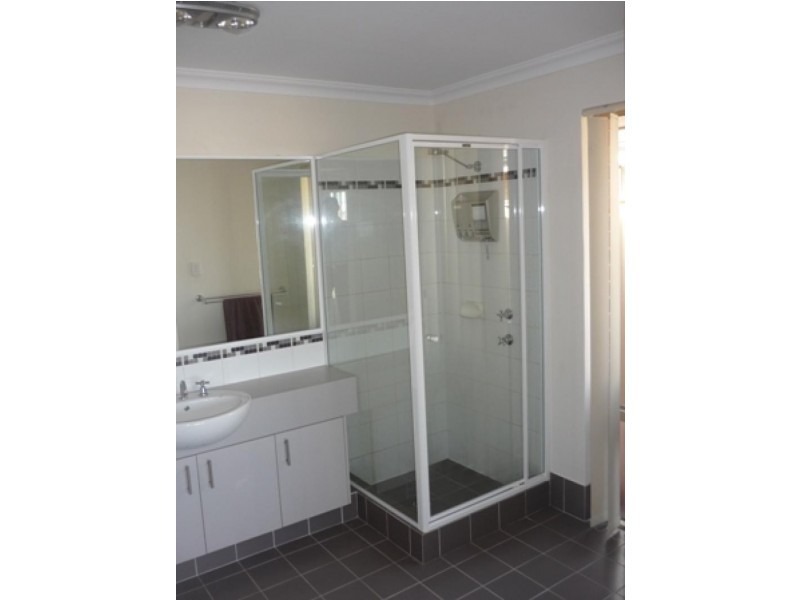 8 Fawcett Road, Byford WA 6122