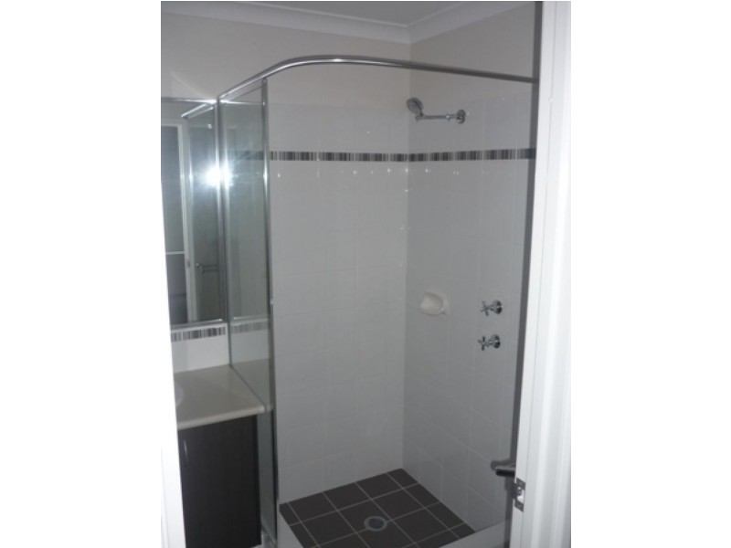 Unit B/40 CHALLIS ROAD, Armadale WA 6112