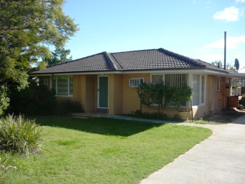 16 Cudal Place, Armadale WA 6112