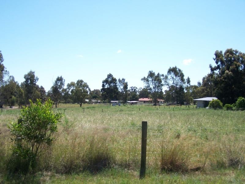 8 JONES COURT, Serpentine WA 6125