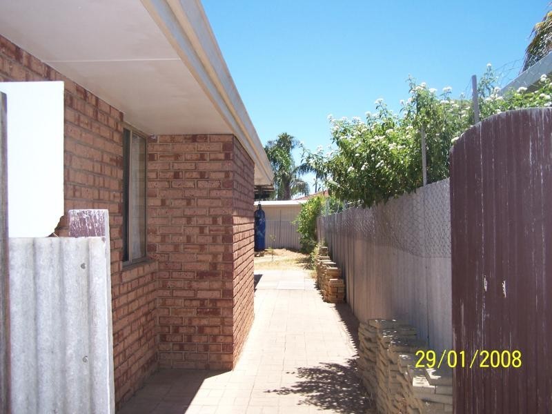 6B KNOTT COURT, Westfield WA 6111