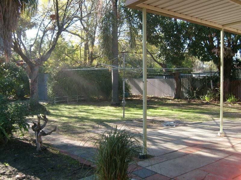 77 Surrey Road, Rivervale WA 6103