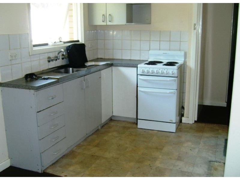 58 Bushby Street, Midvale WA 6056