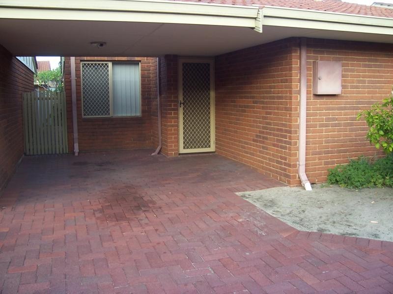 Unit 2/5 Dewey Street, Shelley WA 6148