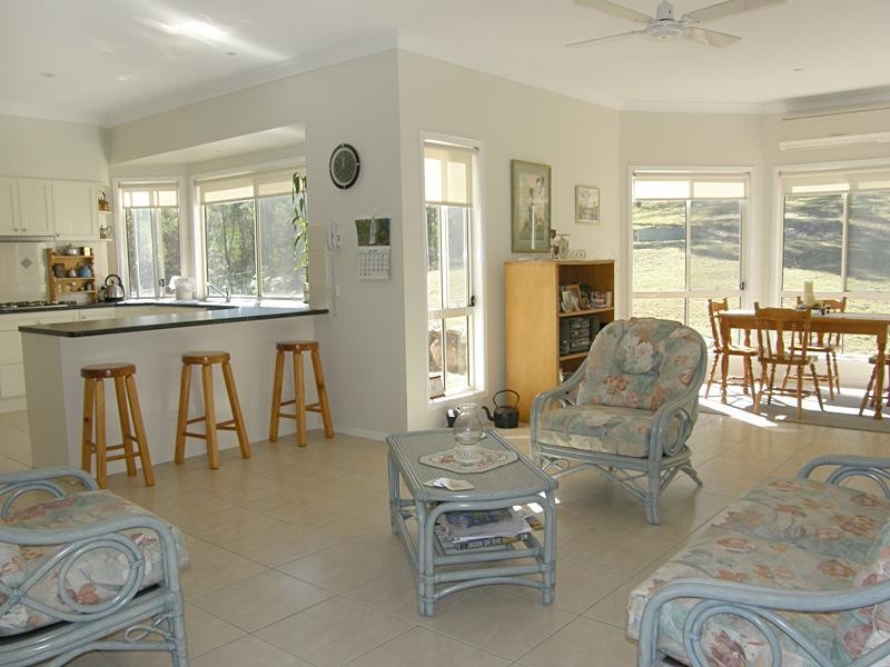 24 RANGEVIEW COURT, Boyland QLD 4275