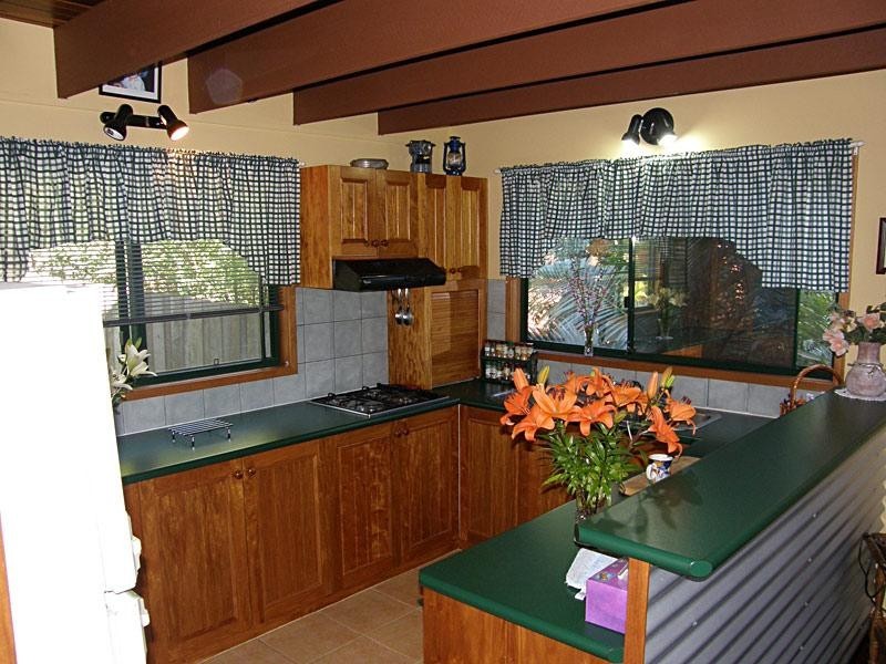 42 DUNCAN STREET, Canungra QLD 4275