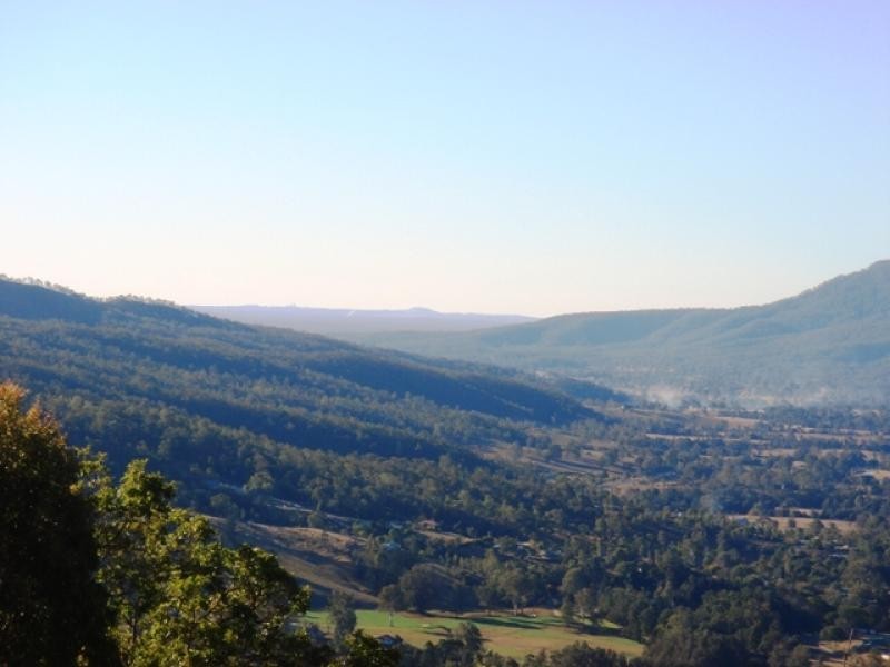 211 LAMINGTON NATIONAL PARK ROAD, Canungra QLD 4275