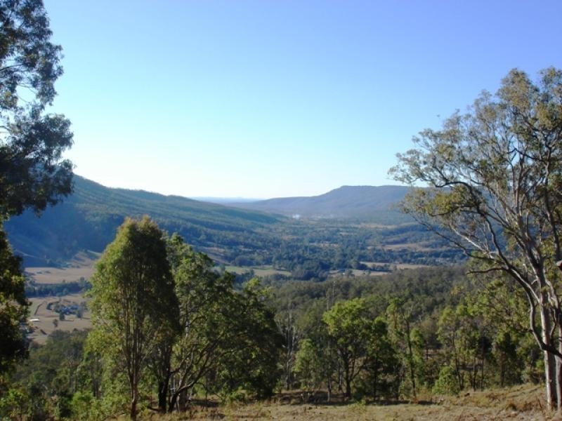 211 LAMINGTON NATIONAL PARK ROAD, Canungra QLD 4275