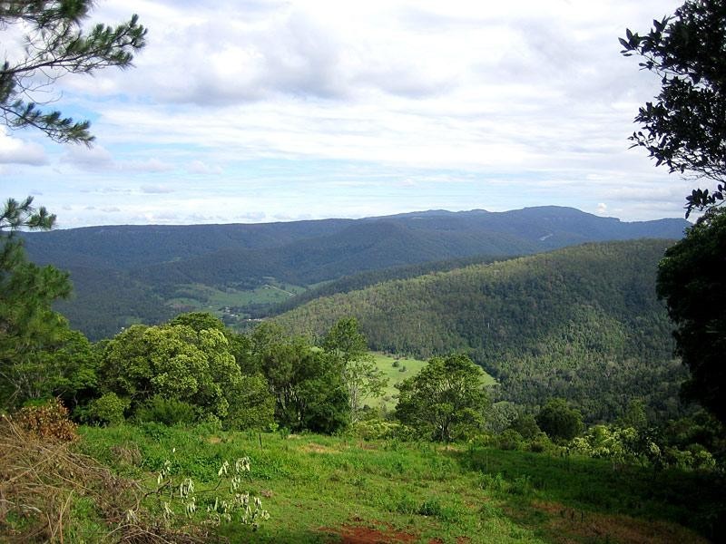 1805 BEECHMONT ROAD, Beechmont QLD 4211