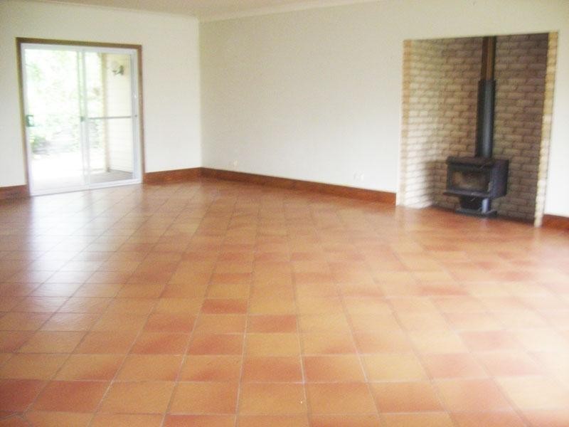 106 HAZEL ROAD, Tamborine QLD 4270