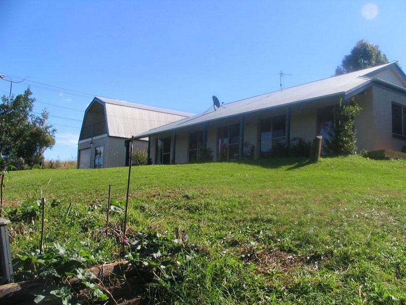 21 DOOMBEN COURT, Beechmont QLD 4211