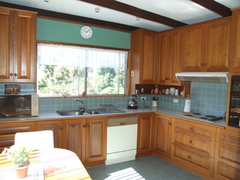 610 Beach Road, Surf Beach NSW 2536