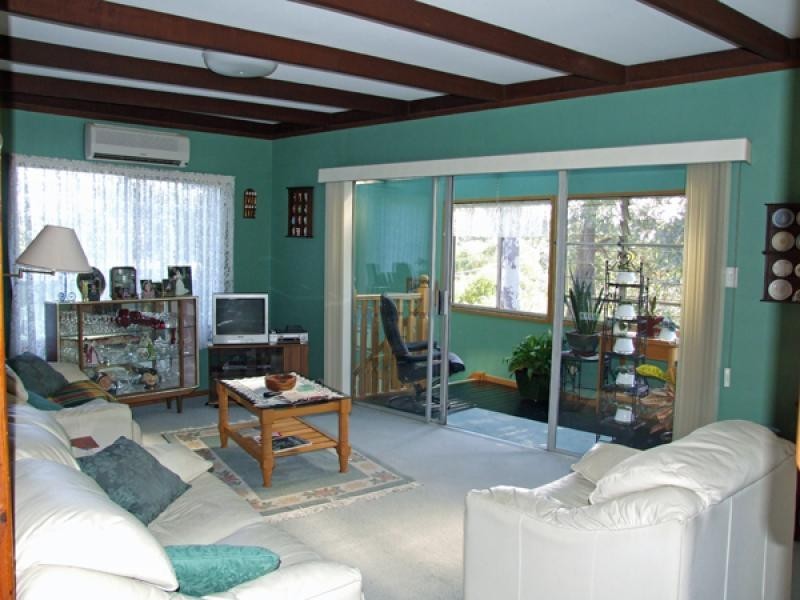 610 Beach Road, Surf Beach NSW 2536