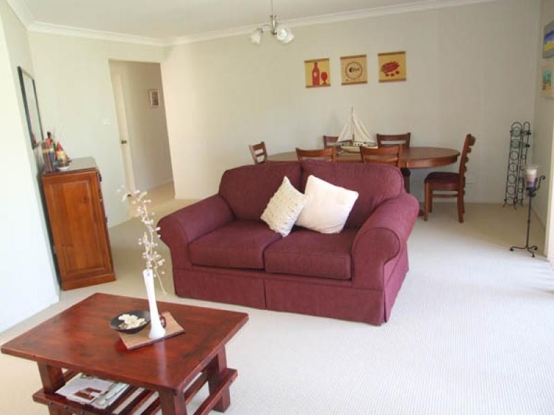 9 Hartog Place, Sunshine Bay NSW 2536
