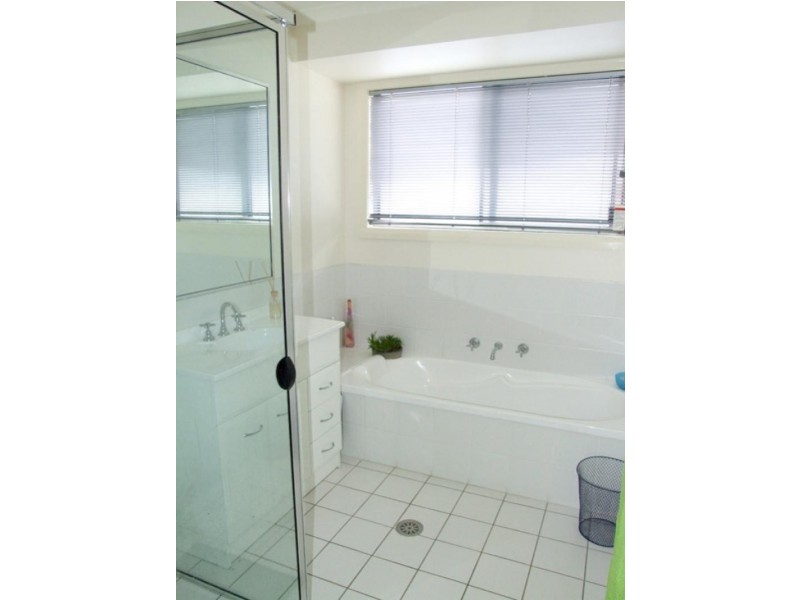 18 Timber Way, Surf Beach NSW 2536