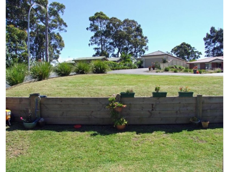 18 Timber Way, Surf Beach NSW 2536