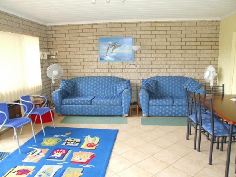 3/10 Catlin Ave, Batemans Bay NSW 2536