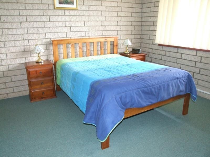 3/10 Catlin Ave, Batemans Bay NSW 2536