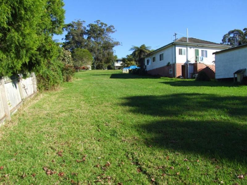 33 Old Princes Hwy, Batemans Bay NSW 2536
