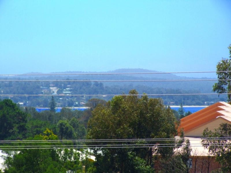 59 Country Club Drive, Catalina NSW 2536