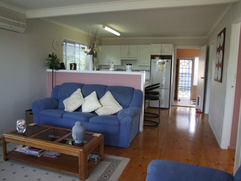 14 Catlin Ave, Batemans Bay NSW 2536