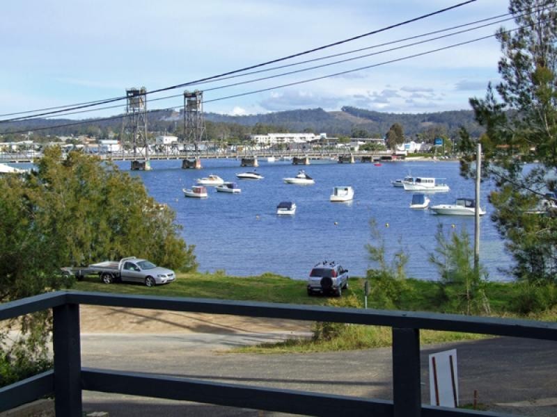 14 Wray St, North Batemans Bay NSW 2536