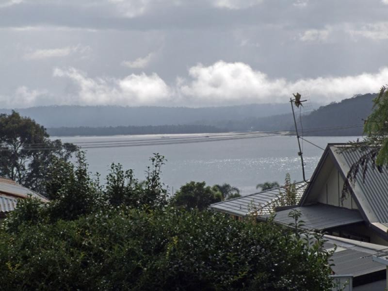 13 Wattle Cr, Batehaven NSW 2536