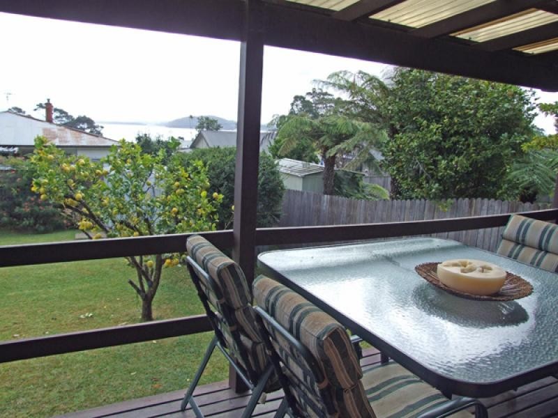 13 Wattle Cr, Batehaven NSW 2536