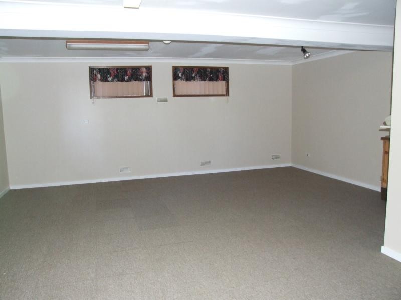 5 Denham Ave, Denhams Beach NSW 2536