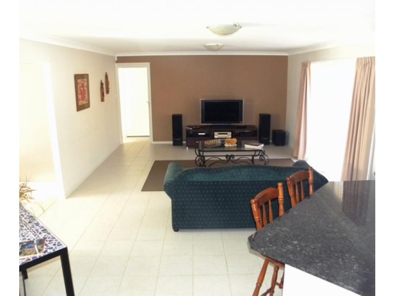 43 Courtnay Cres, Long Beach, Long Beach NSW 2536