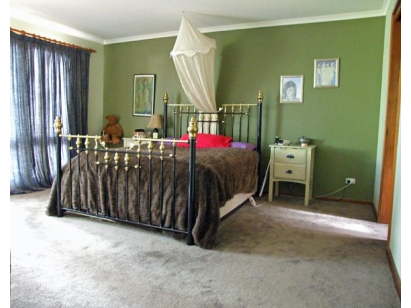 30 Runnyford Rd, Nelligen NSW 2536