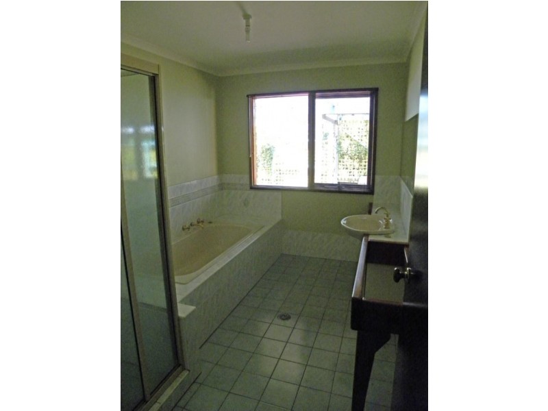 30 Runnyford Rd, Nelligen NSW 2536
