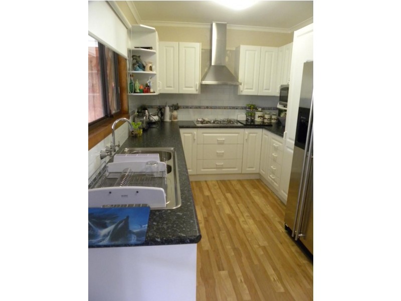 2/37 Long Beach Rd, Long Beach NSW 2536