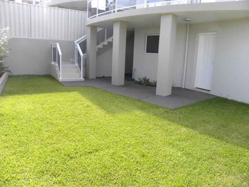 b/3 Henry Place, Long Beach NSW 2536