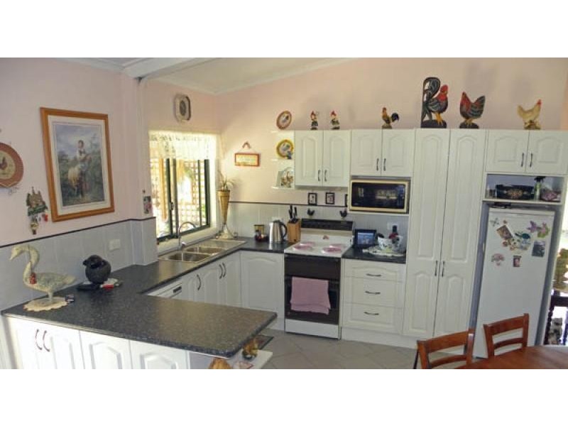 135 Burri Rd, Malua Bay NSW 2536