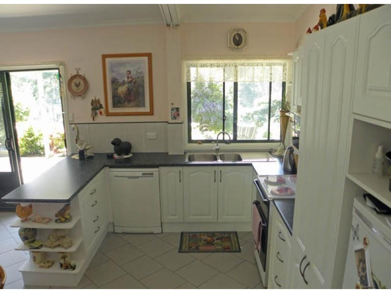 135 Burri Rd, Malua Bay NSW 2536