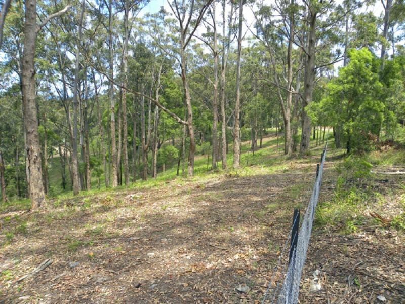 135 Burri Rd, Malua Bay NSW 2536