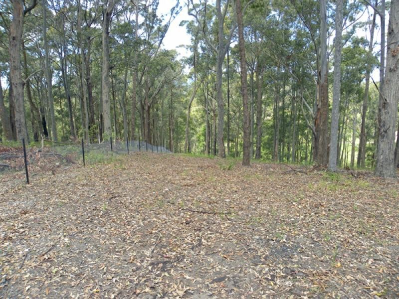 135 Burri Rd, Malua Bay NSW 2536