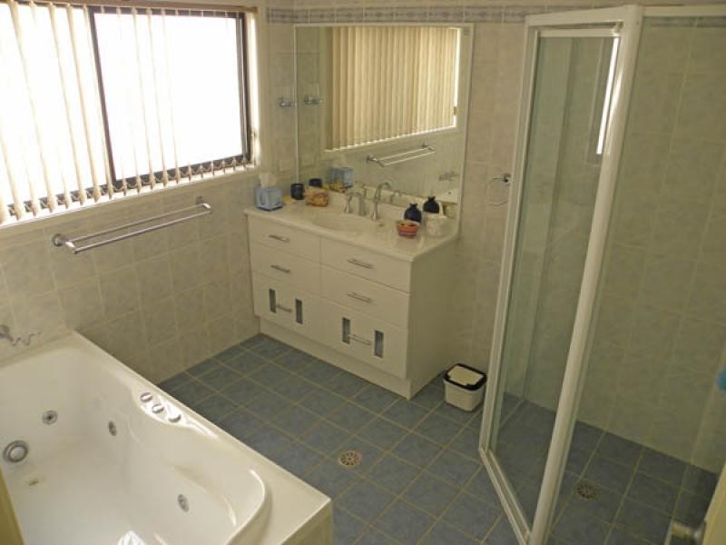 11 Sanctuary Place, Catalina NSW 2536