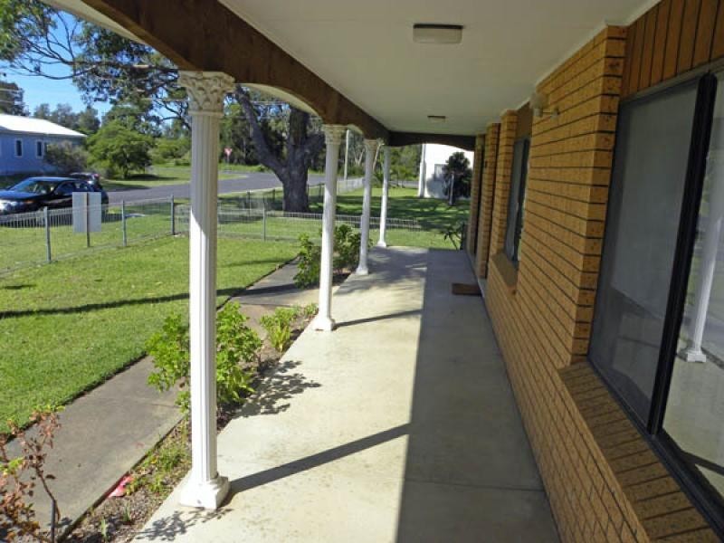 108 Smith Street, Broulee NSW 2537