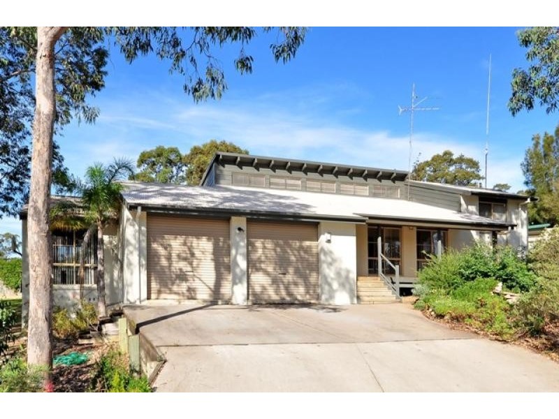 63 Karoola Crescent, Surfside NSW 2536