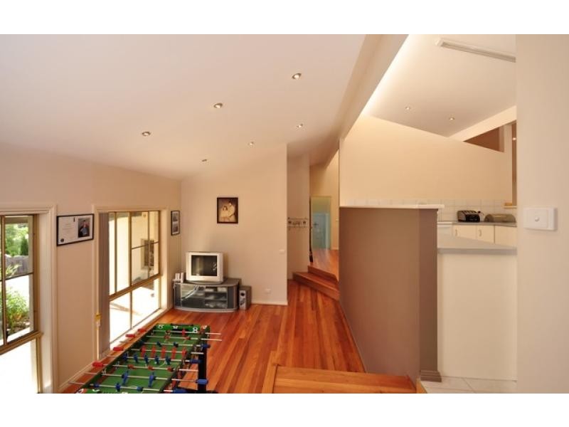 63 Karoola Crescent, Surfside NSW 2536