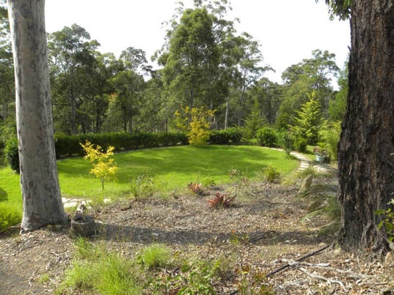 96 Clyde Rd, North Batemans Bay NSW 2536