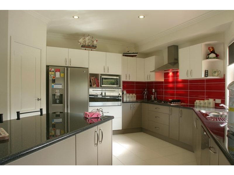 2 Broomfield Crescent, Long Beach NSW 2536