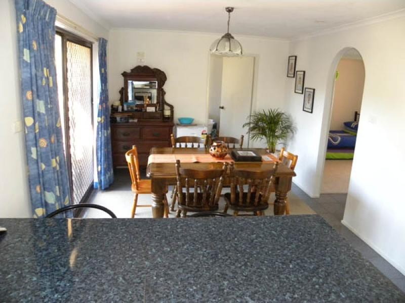 83 Karoola Crescent, Surfside NSW 2536