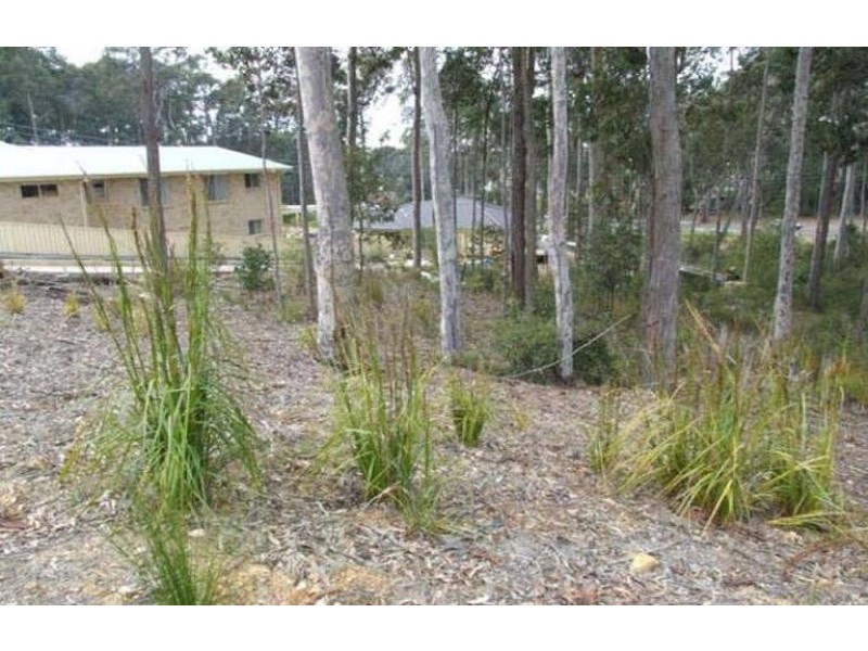 17 Bellbird drive, Malua Bay NSW 2536