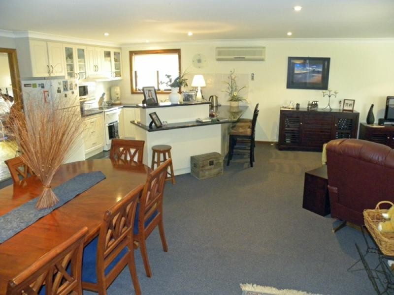 41 Vista Avenue, Catalina NSW 2536