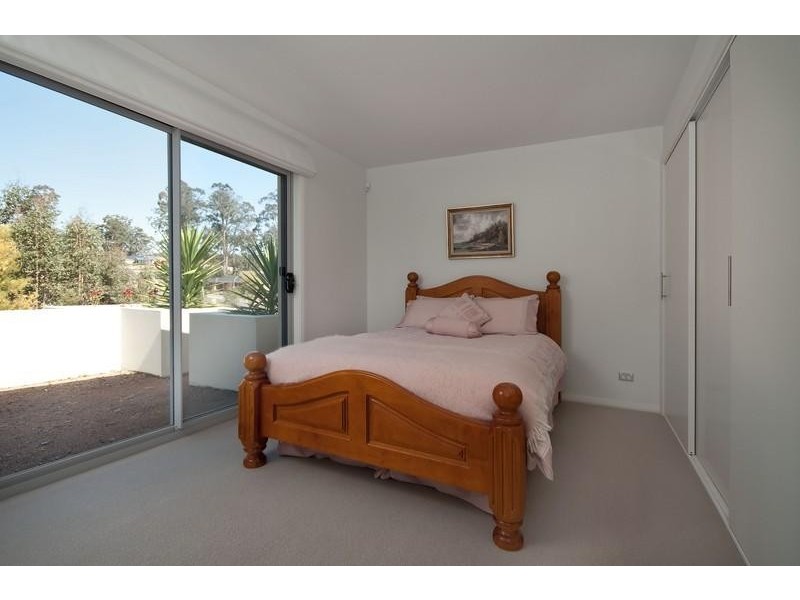 3 Batman Place, Sunshine Bay NSW 2536