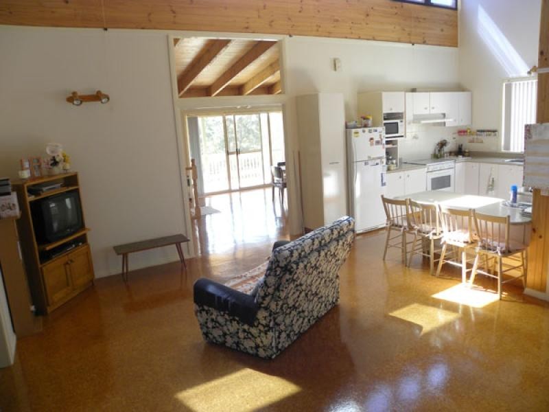 26 Catalina Drive, Catalina NSW 2536