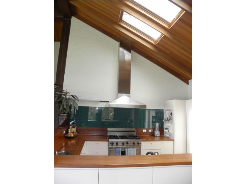 6 Guerilla Bay Road, Guerilla Bay NSW 2536